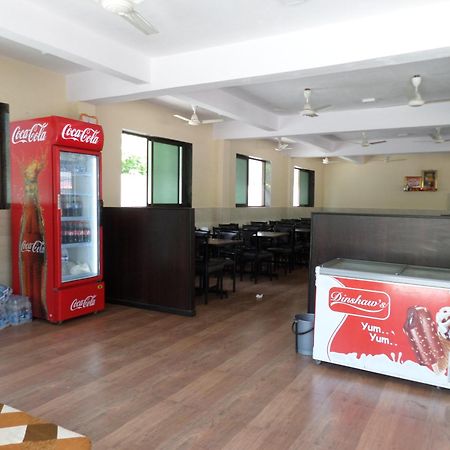 Atithi Farm House Hotel Borlai Luaran gambar